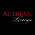 Das Bild zeigt die Worte ACTRESS Lounge auf einem schwarzen Hintergrund. ACTRESS ist in fetten roten Großbuchstaben geschrieben, und Lounge ist in eleganter weißer Schrift.