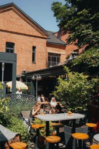 Fabrik Vösendorf_Wo Feiern_Gastgarten