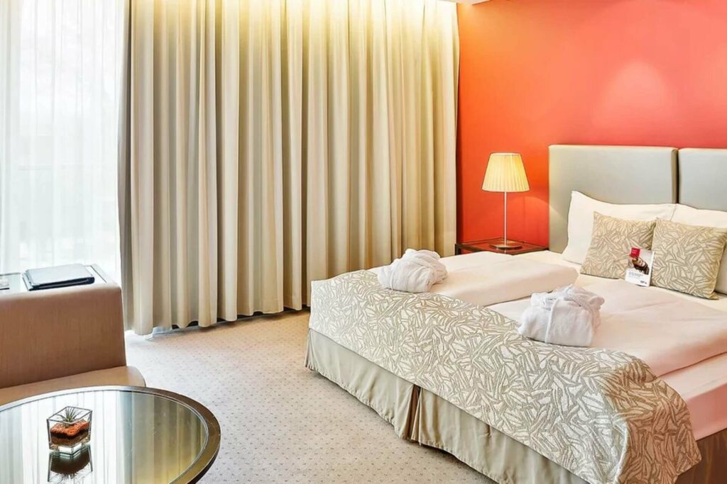 Hotel-Savoyen-Vienna-Deluxe-Zimmer1