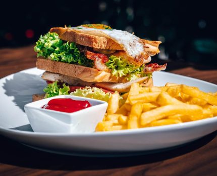 Restaurant Zobel_Wo Feiern_Essen Burger Restaurant Zobel_Wo Feiern_Essen Burger